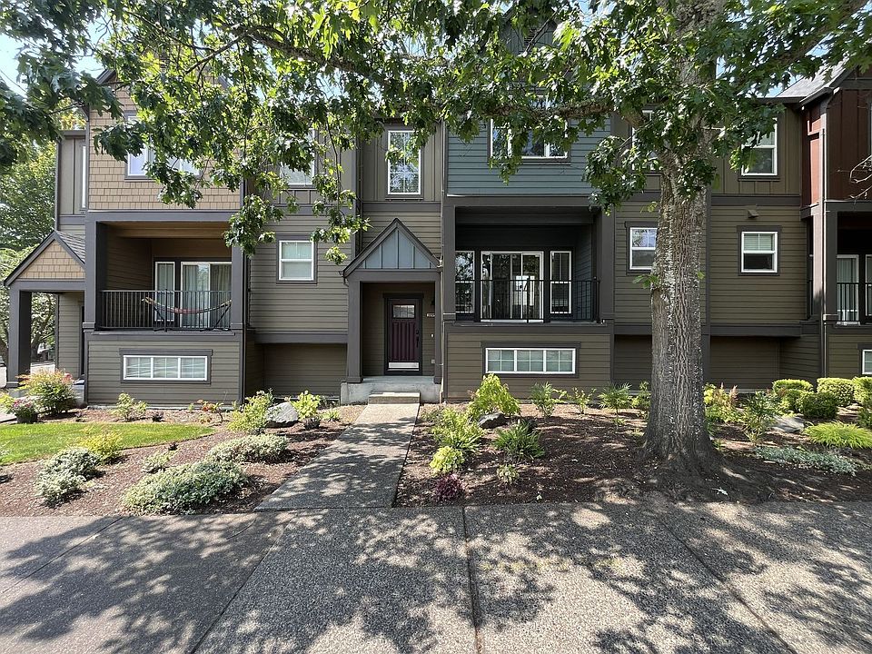 1st image of 10955 SW 130th Ave