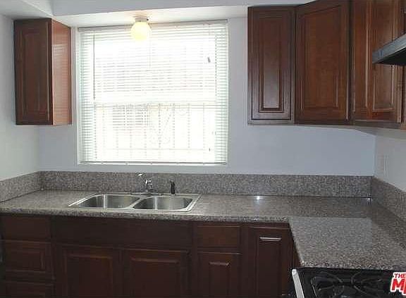 4th image of 5732 Alviso Ave