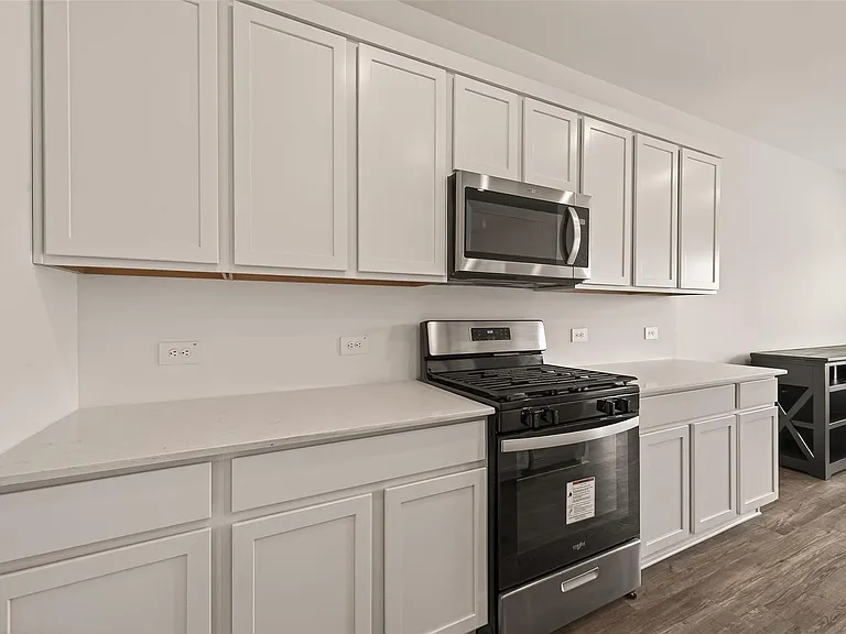 6107 Ginevra Summers Dr — Photo 20