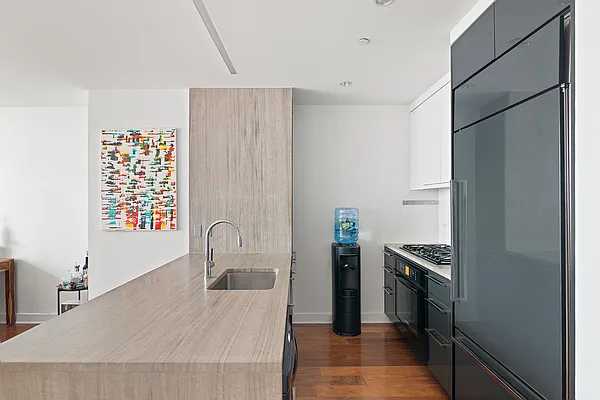 Rented by Compass | media 27