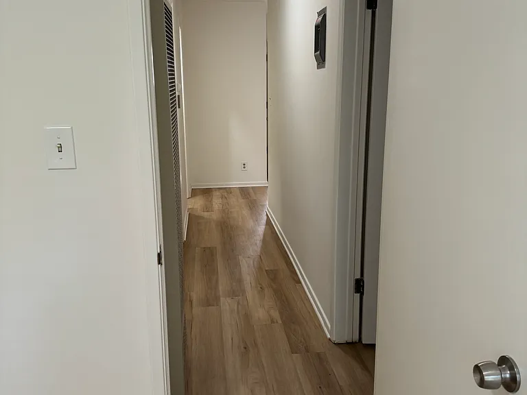 423 E Cedar Ave #C — Photo 12