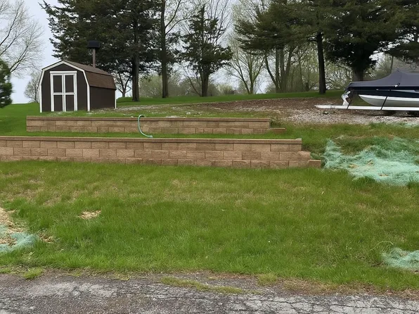 582 & 583 Overland Trl, Ellston, IA 50074