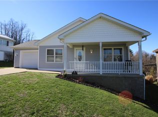 111 Brittany Dr, Dunlevy, PA 15432