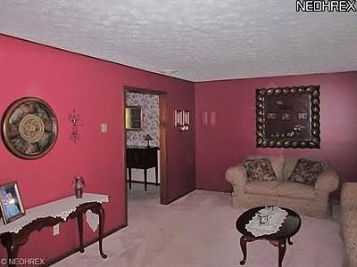 4th image of 4806 Briarwood Dr