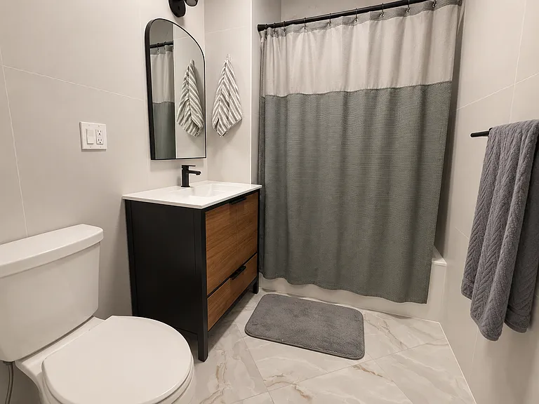 952 Bedford Ave #2C — Photo 8