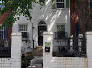 1113 Powhatan St, Alexandria, VA 22314