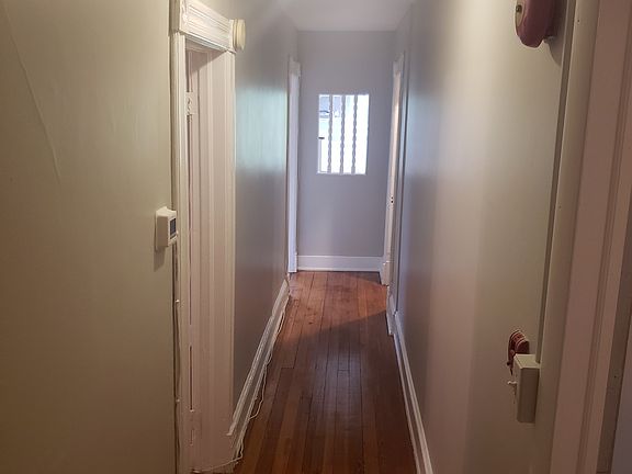 4th image of 5001 Roland Ave #2