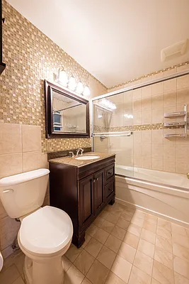 Rented by Compass | media 23