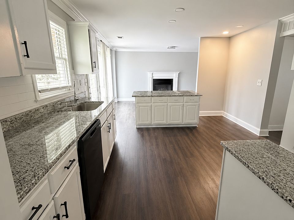 1st image of 2151 Appleton Cir