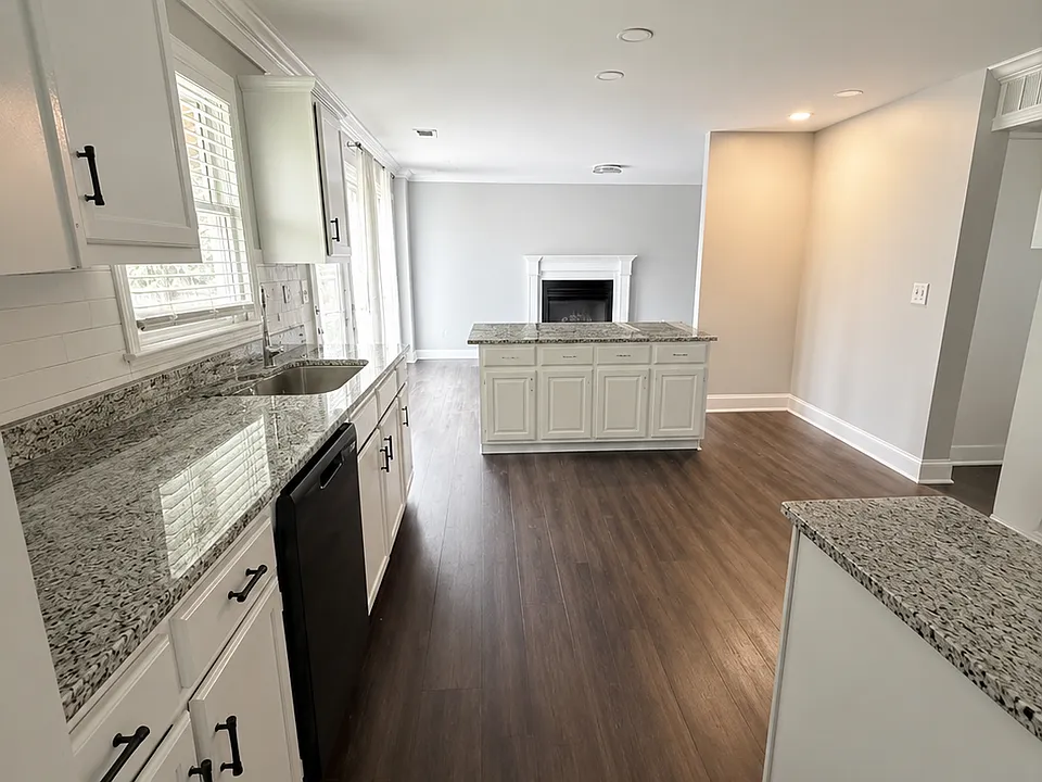 2151 Appleton Cir