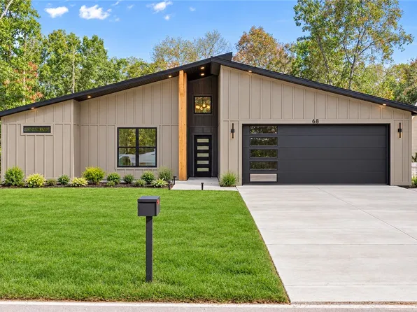 68 Granshire Dr, Bella Vista, AR 72714