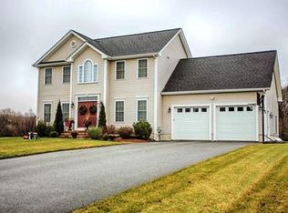 9 Evelyn Way, Seekonk, MA 02771