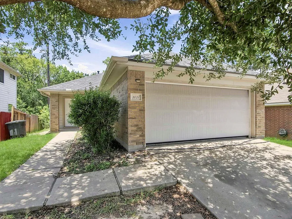 3031 Cypress Island Dr