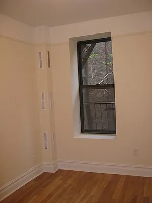 Rented by Stonecrest Realty | media 10