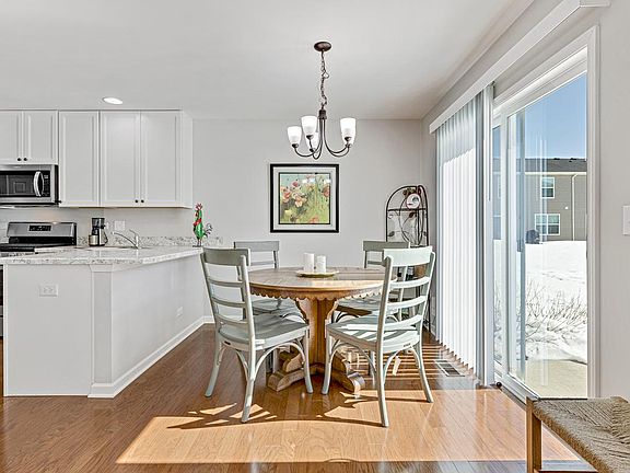 5th image of 232 Wildmeadow Ln