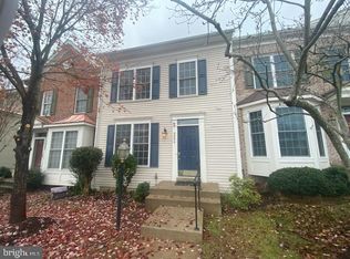 8964 Benchmark Ln, Bristow, VA 20136