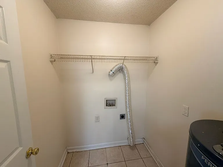 3024 Will Dr — Photo 15