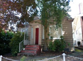 2140 N 61st St, Seattle, WA 98103