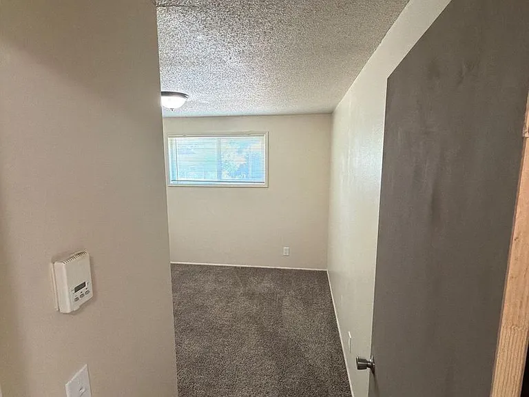 2610 Taylor St — Photo 8