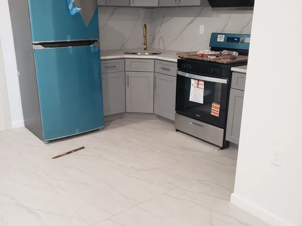 13944 58th Ave, Flushing, NY 11355