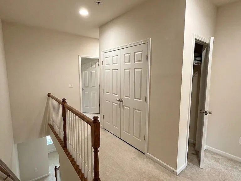 21043 Ashburn Heights Dr — Photo 21