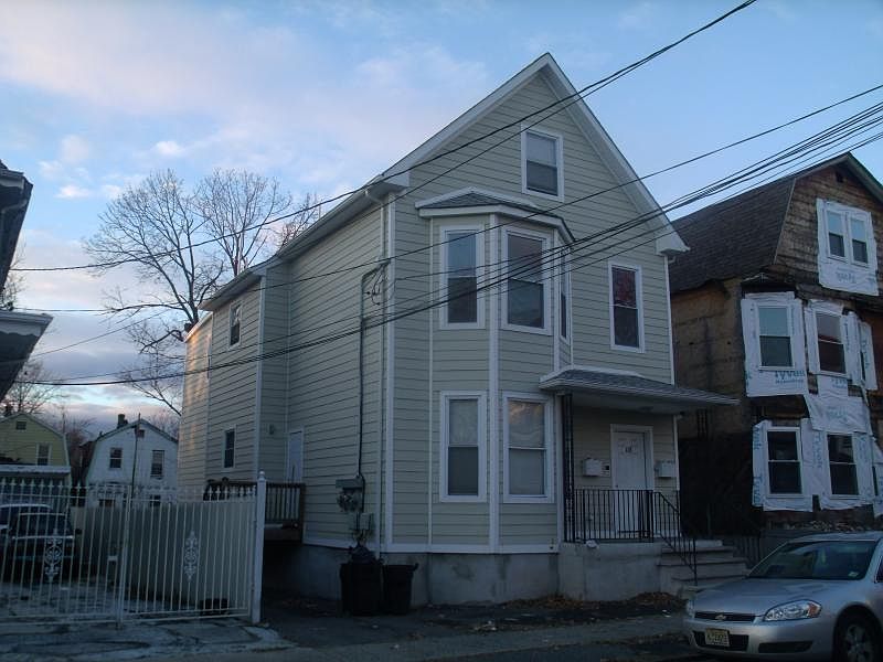 2nd image of 113 Maple Ave