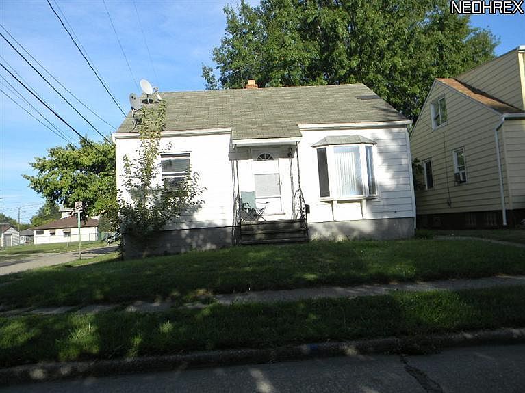 1st image of 4009 E 27th St