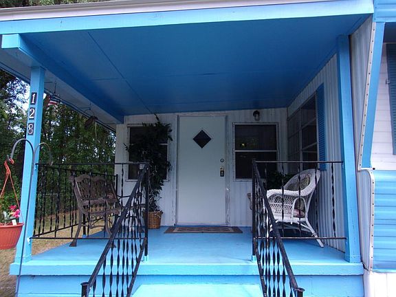 covered porch