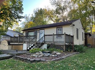 201 Sylvan Dr, Decatur, IL 62521