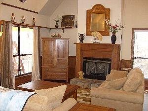 5th image of 194 Zachary Ln