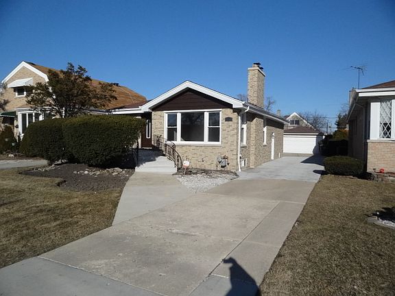 2nd image of 4743 N Nagle Ave