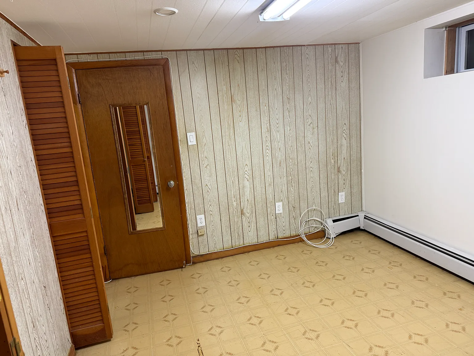 2 bed, 960 sqft, $1,100 — Photo 3