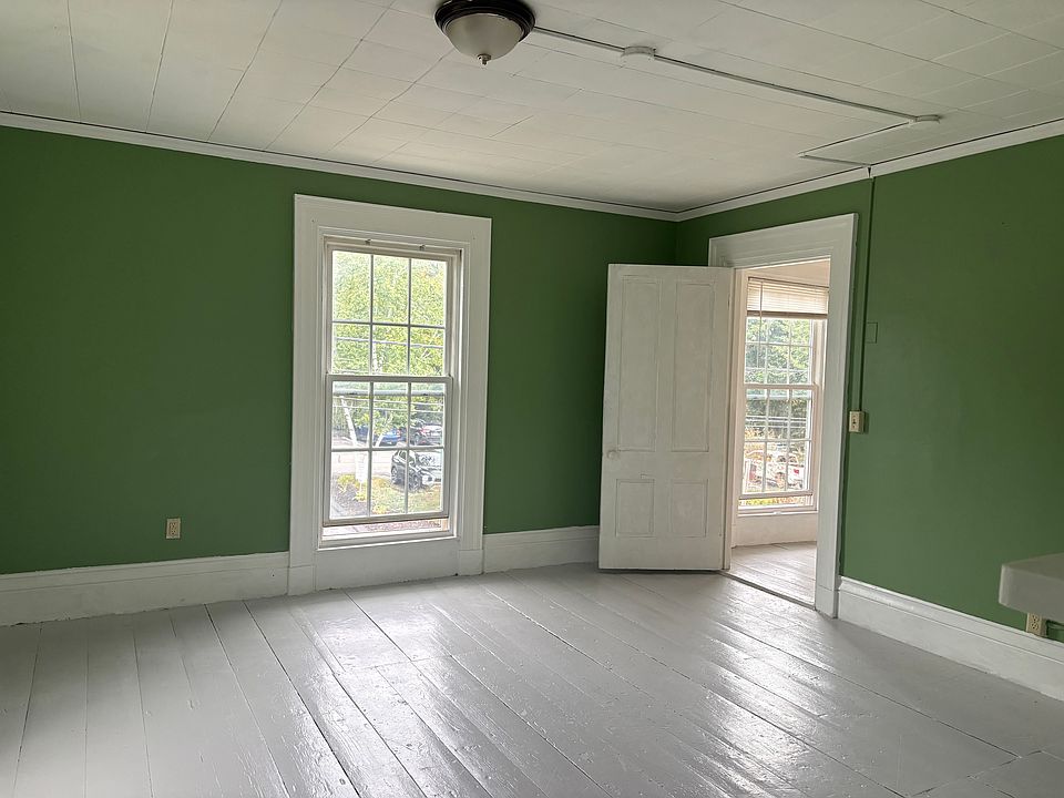 1st image of 34 Main St APT 2