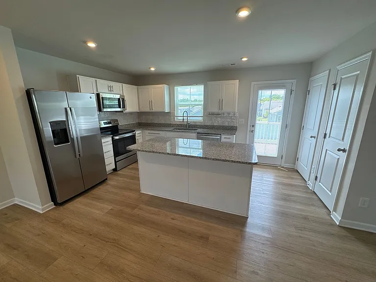 3357 Thorpe Rd — Photo 7