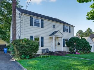 112 Rosewood Ter, Linden City, NJ 07036