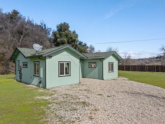 2nd image of 3207 Hendricks Road