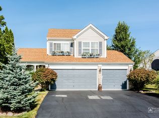 241 Terramere Ln, Lake In The Hills, IL 60156