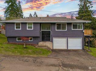 2004 N E St, Aberdeen, WA