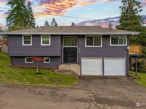 2004 N E Street, Aberdeen, WA 98520