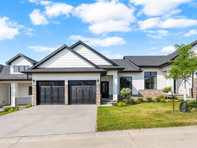 355 Hidden Ridge Dr, Coralville, IA, 52241