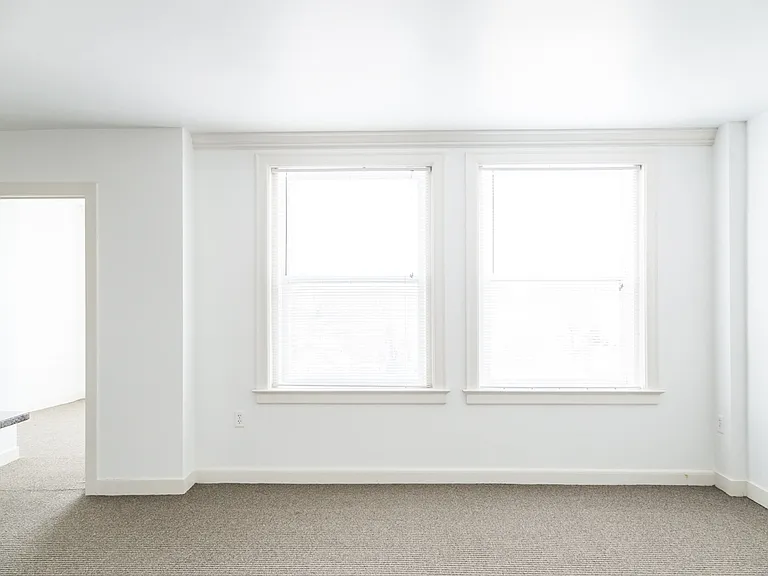 Dining/Living room