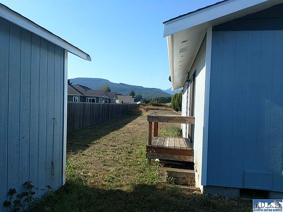 5th image of 250 Marlo Dr