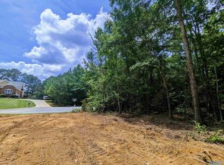 1 Arrowhead Cv, Gadsden, AL 35901
