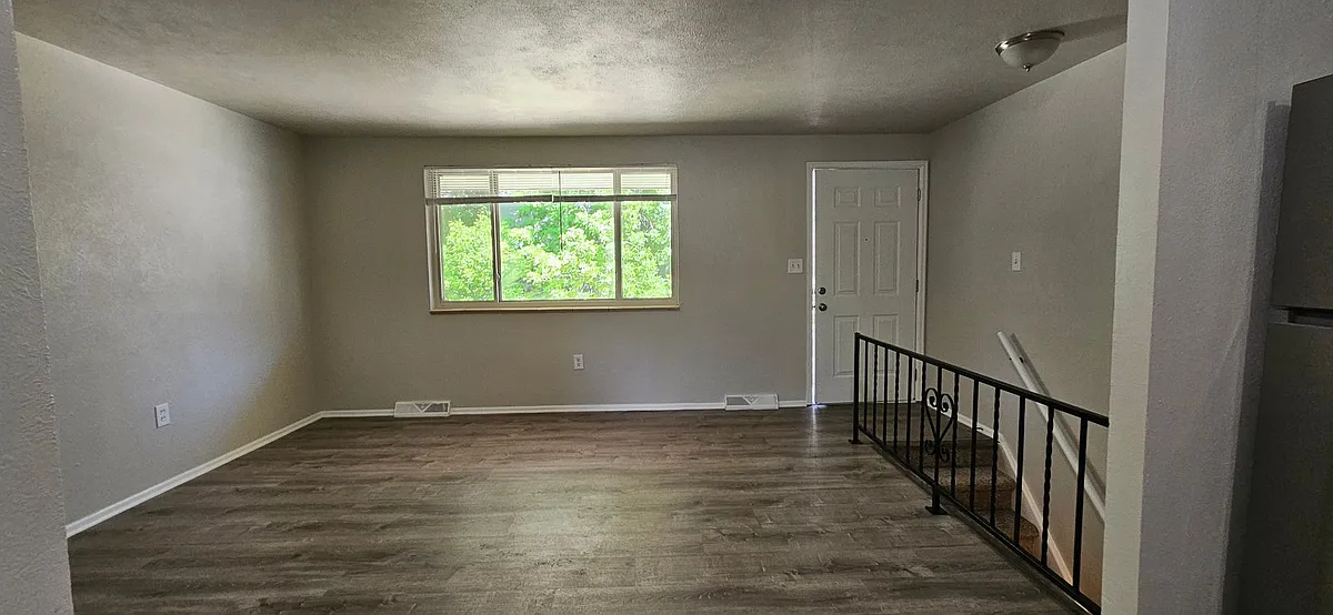 Building Photo - 10160 W 59th Ave #3