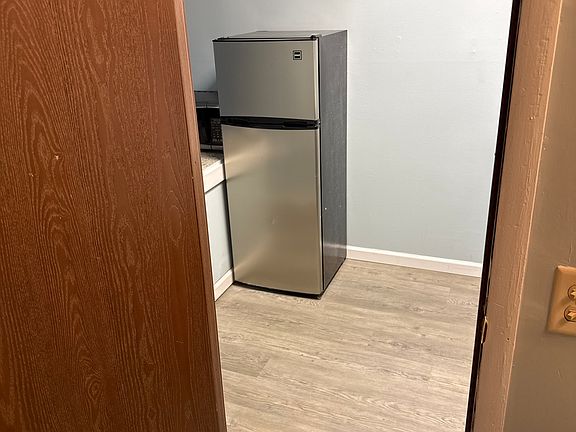 4th image of 37973 Hillside Ln #37973