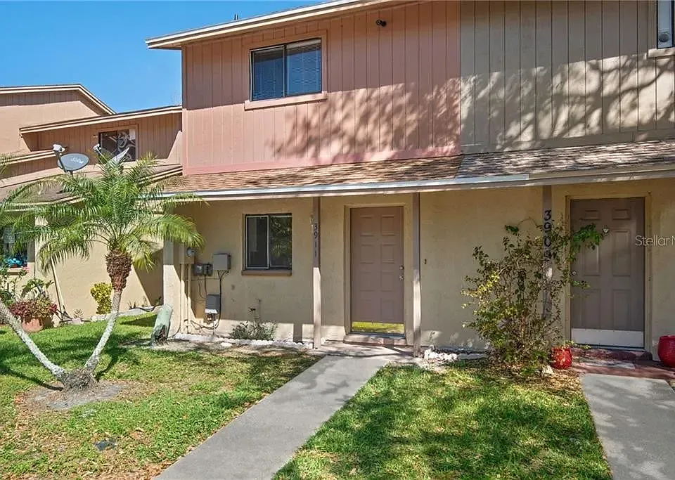 3911 Oak Limb Ct