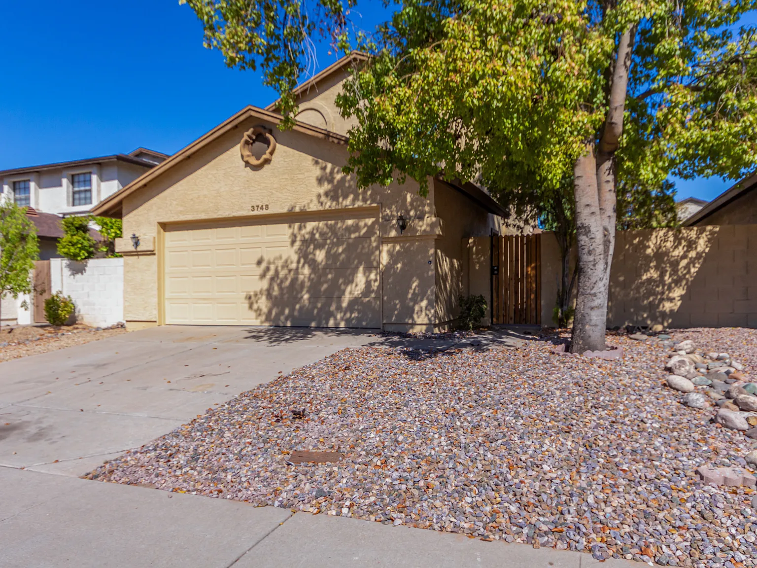 3 bed, 1355 sqft, $2,175 — Photo 3