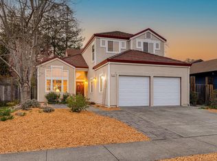 1627 Cabernet Ct, Petaluma, CA