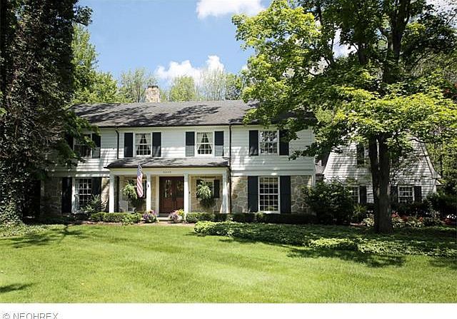 1st image of 32425 Woodsdale Ln