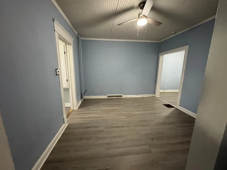 2501 Pickett Rd #5 — Photo 4